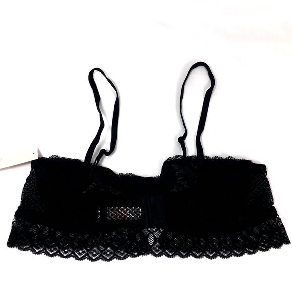 NWT Candies 2 Bras Scalloped Trim Mesh Unlined Red Black 34A Adjustable Straps - Picture 6 of 9